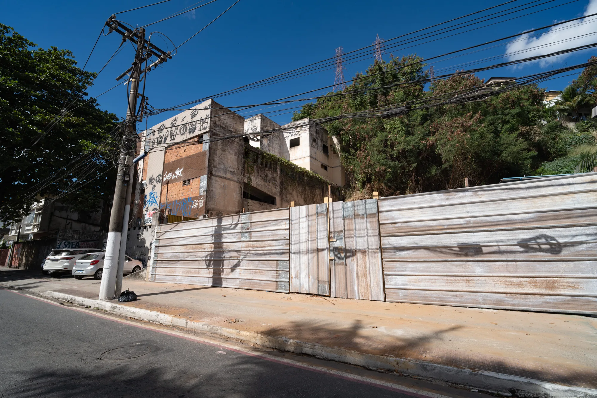 Reforma e ampliação de prédio comercial